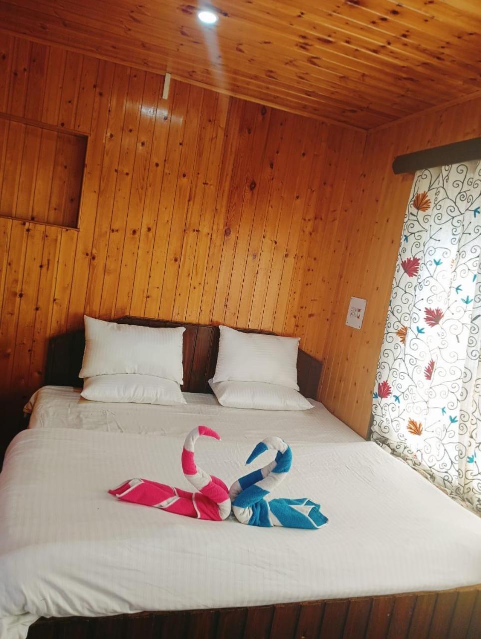 New Prince Cottage & Saibha Palace Pahalgām 외부 사진